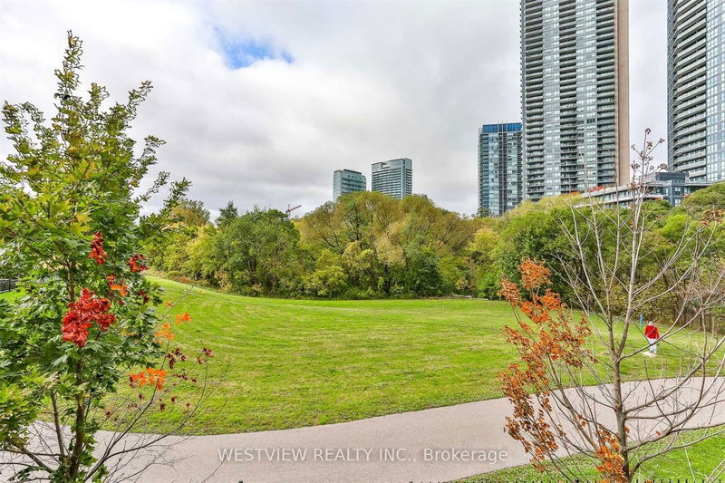  1502 - 2230 Lake Shore Blvd  Toronto, M8V 0B2 | Image 31