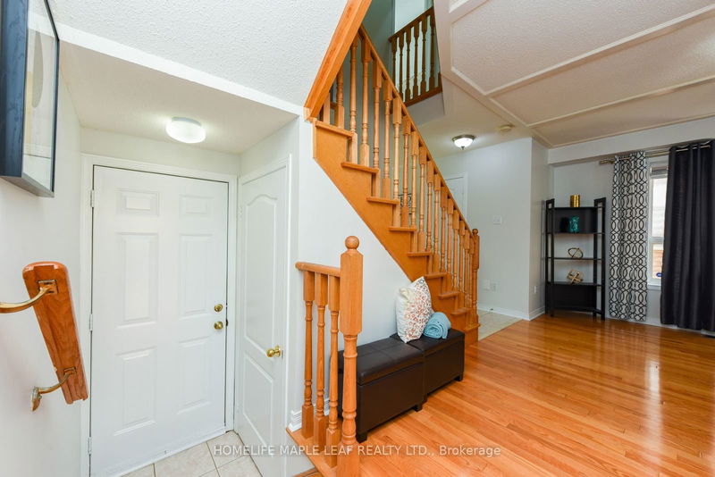 78 Pauline Cres  Brampton, L7A 2V7 | Image 16