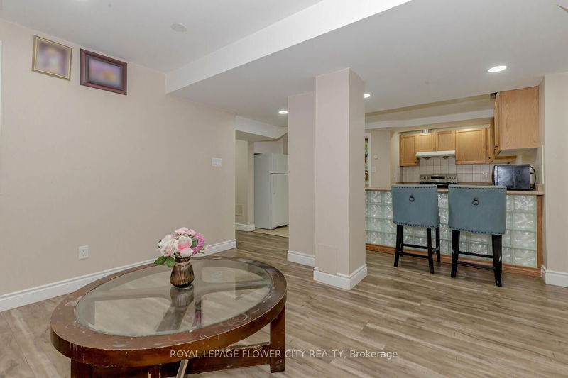 60 Legend Lane  Brampton, L6X 5B6 | Image 22