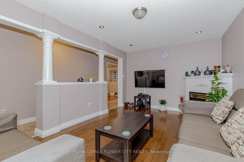 60 Legend Lane  Brampton, L6X 5B6 | Image 9