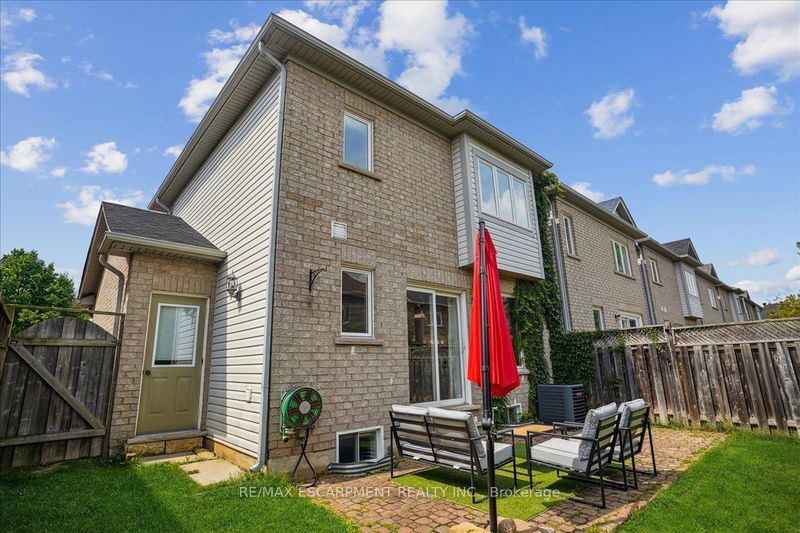 2403 Emerson Dr  Burlington, L7L 7M4 | Image 31