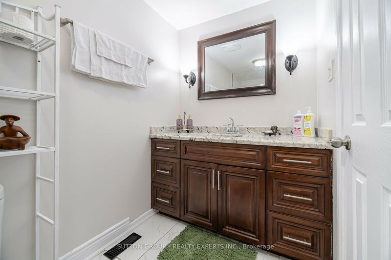 95 Archdekin Dr  Brampton, L6V 1Y8 | Image 22