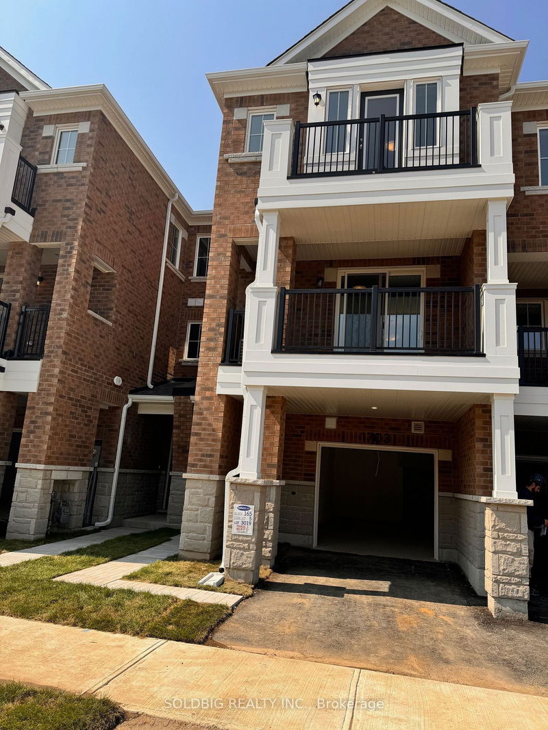 home for lease on 1703 dance Court