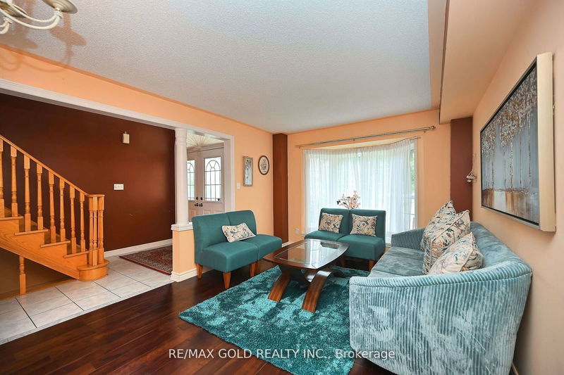 46 Mint Leaf Blvd  Brampton, L6Z 3B7 | Image 10