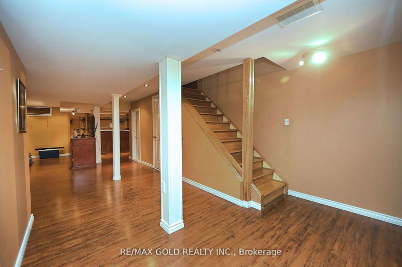 46 Mint Leaf Blvd  Brampton, L6Z 3B7 | Image 27