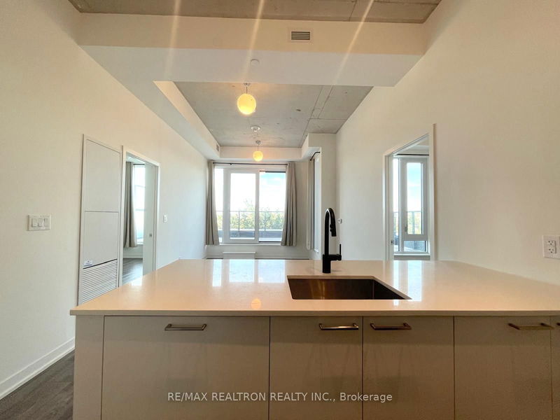 home for lease on 604-1808 St Clair Avenue W