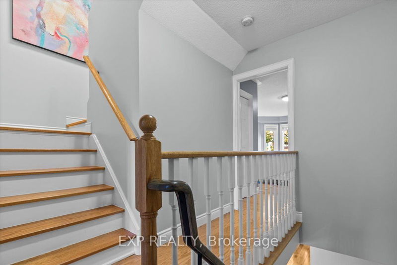 36 Rory Rd  Toronto, M6L 3G2 | Image 16