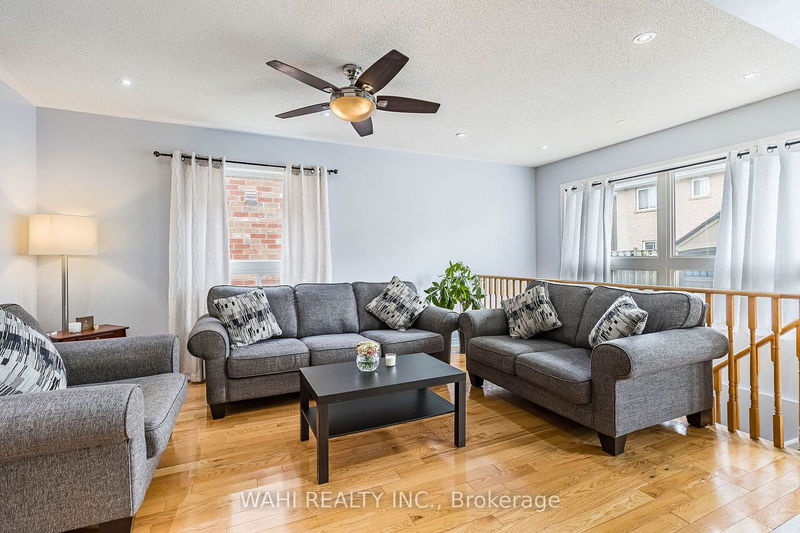 12 Tanglemere Cres  Brampton, L7A 1R7 | Image 12