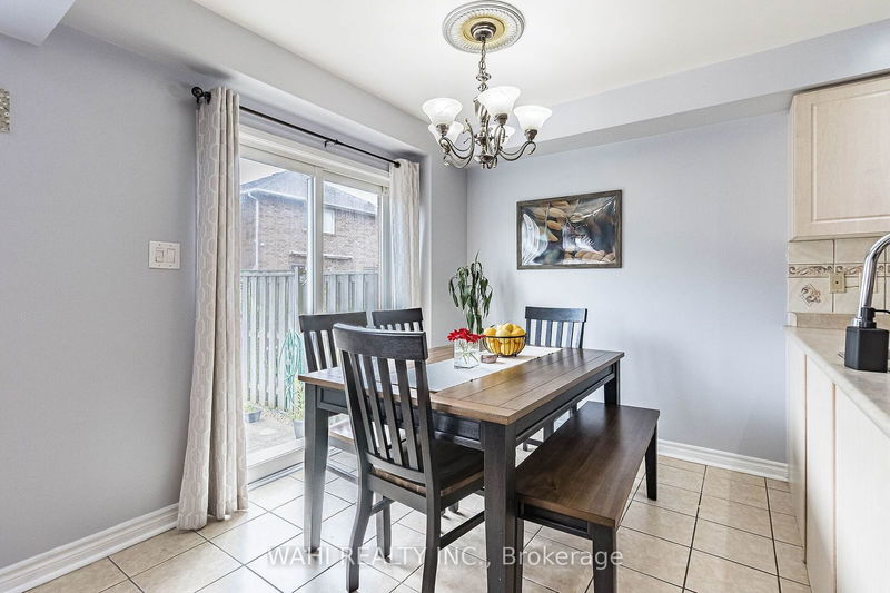 12 Tanglemere Cres  Brampton, L7A 1R7 | Image 17