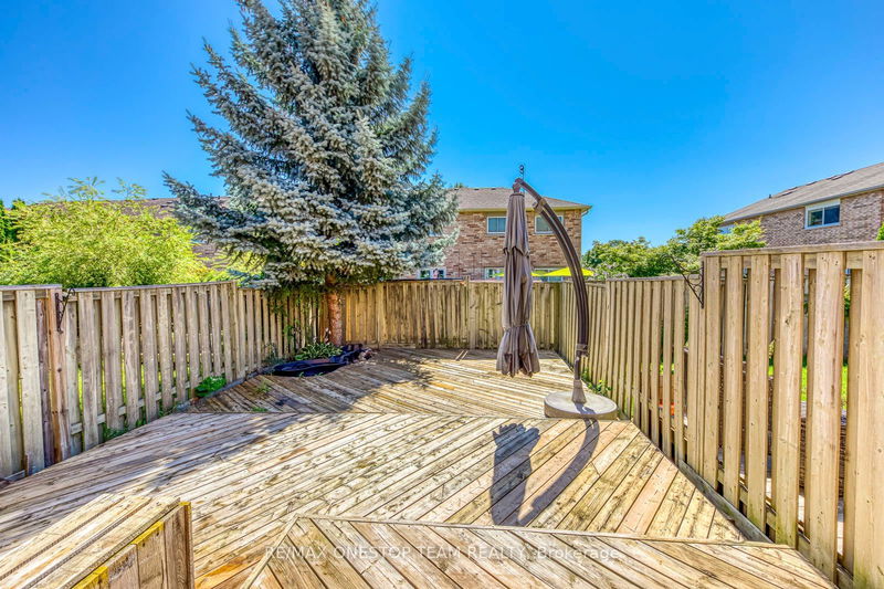 1186 Treetop Terr  Oakville, L6M 3N2 | Image 28