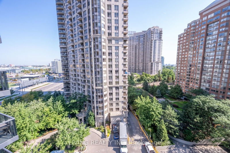  1008 - 330 Burnhamthorpe Rd  Mississauga, L5B 0E1 | Image 1