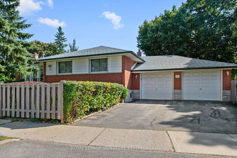 15 Sandwell Dr  Toronto, M9R 3P9 | Image 4