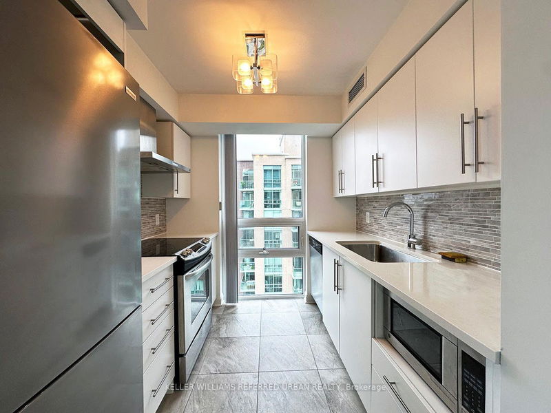home for lease on 1110-1 Michael Power Place