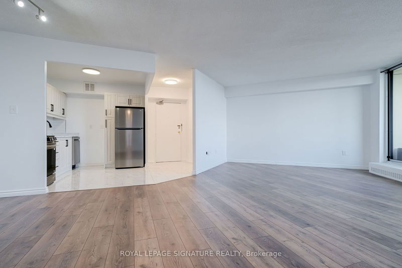  2605 - 380 Dixon Rd  Toronto, M9R 1T3 | Image 10