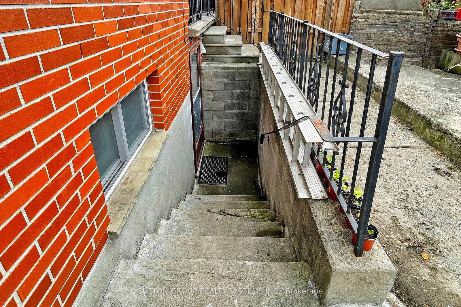 Listing Image 35
