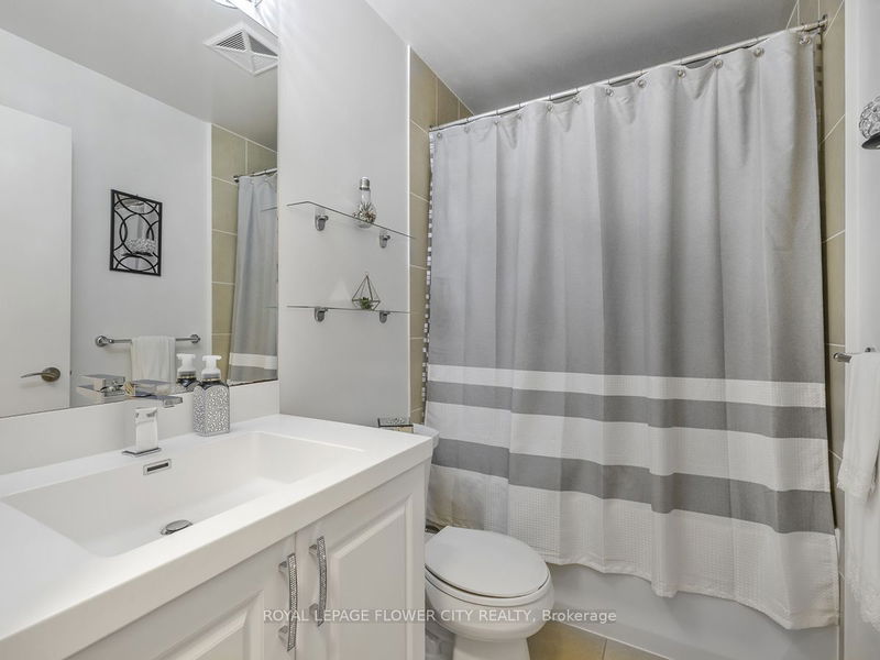  628 - 3091 Dufferin St  Toronto, M6A 0C4 | Image 21