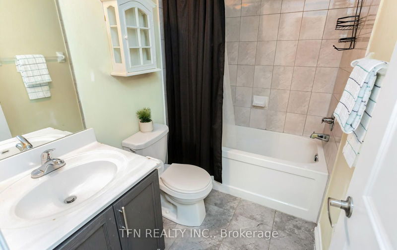  50 - 28 Fieldway Rd  Toronto, M8Z 0E3 | Image 26