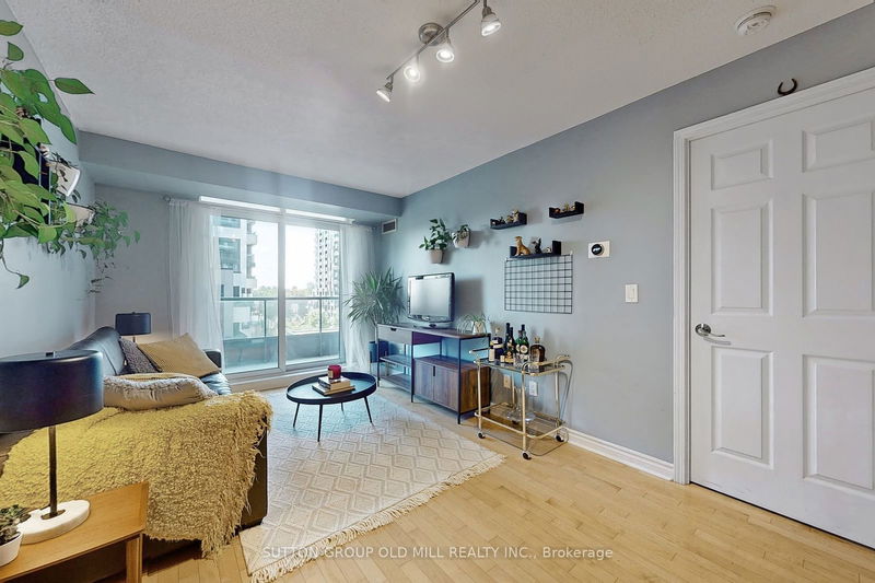  406 - 70 High Park Ave  Toronto, M6P 1A1 | Image 2