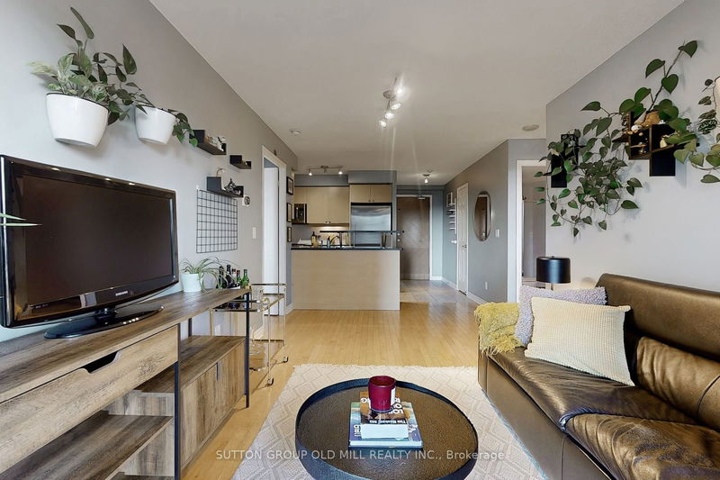  406 - 70 High Park Ave  Toronto, M6P 1A1 | Image 5