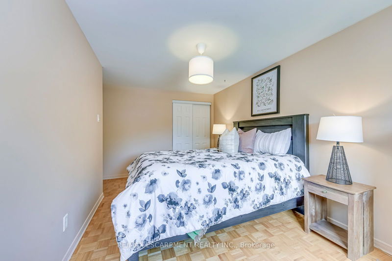 5010 Brady Ave  Burlington, L7L 3X6 | Image 23