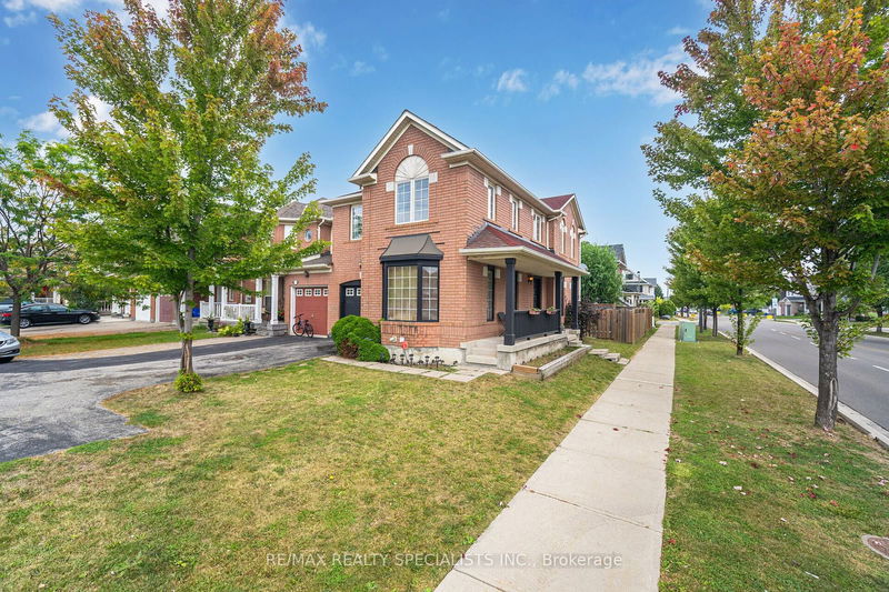 675 Thompson Rd S Milton, L9T 5W8 | Image 2