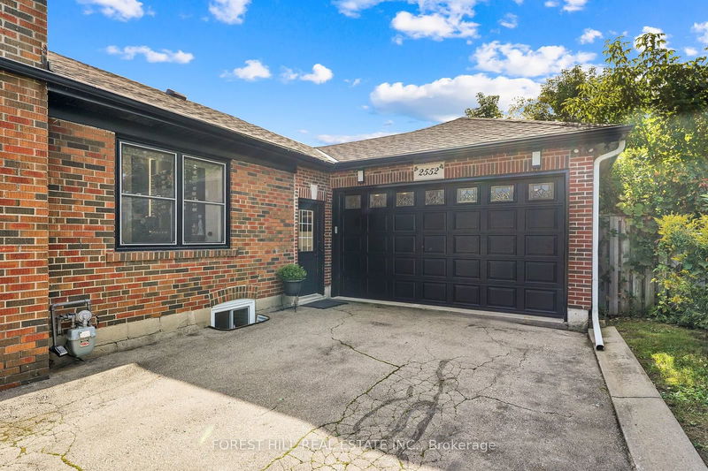 2552 Whaley Dr  Mississauga, L5B 1X2 | Image 3