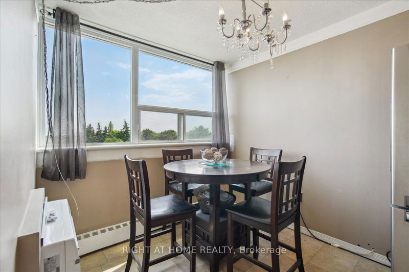  410 - 530 Lolita Gdns  Mississauga, L5A 3T2 | Image 11