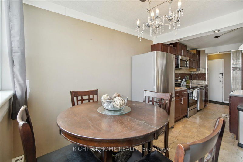  410 - 530 Lolita Gdns  Mississauga, L5A 3T2 | Image 12