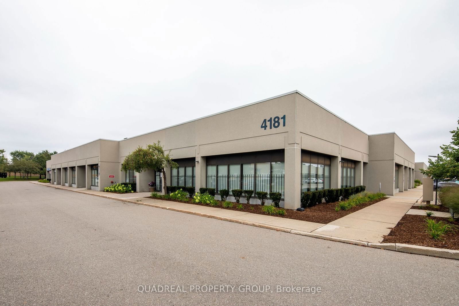 Building in 4181 Sladeview Crescent