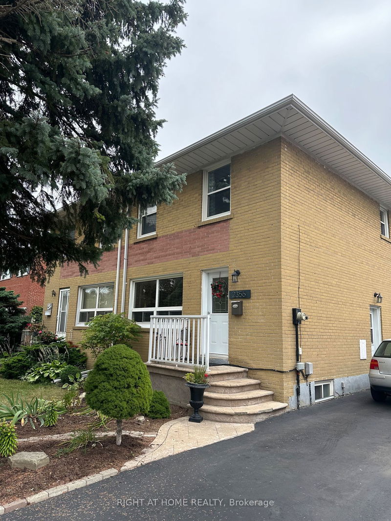 2356 Brookhurst Rd  Mississauga, L5J 1R2 | Image 1