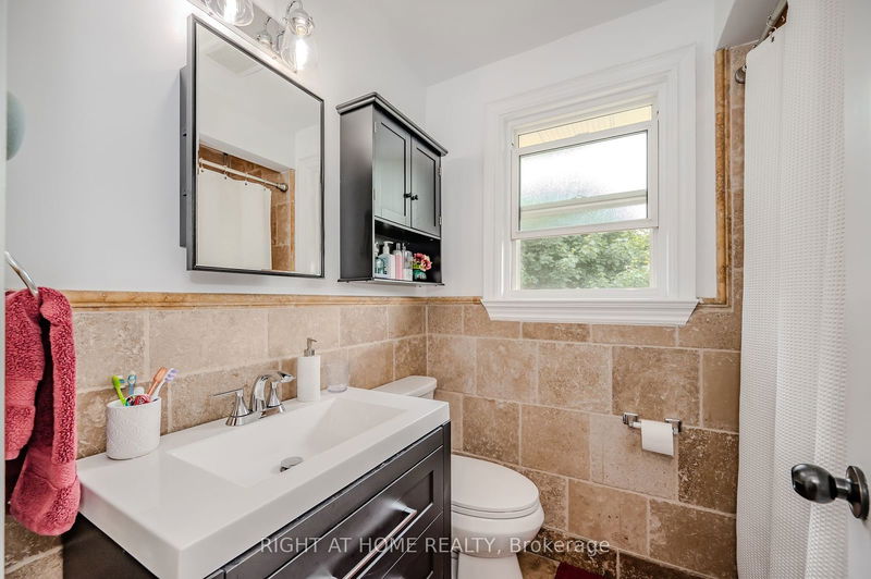 2356 Brookhurst Rd  Mississauga, L5J 1R2 | Image 18