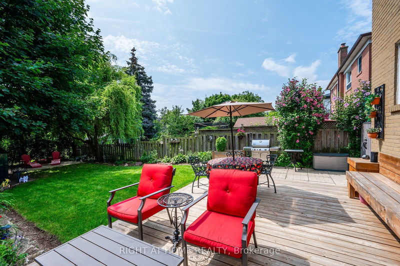 2356 Brookhurst Rd  Mississauga, L5J 1R2 | Image 24