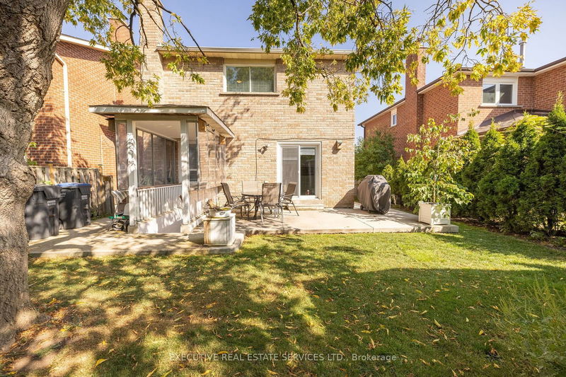 197 Vodden St W Brampton, L6X 2W8 | Image 32