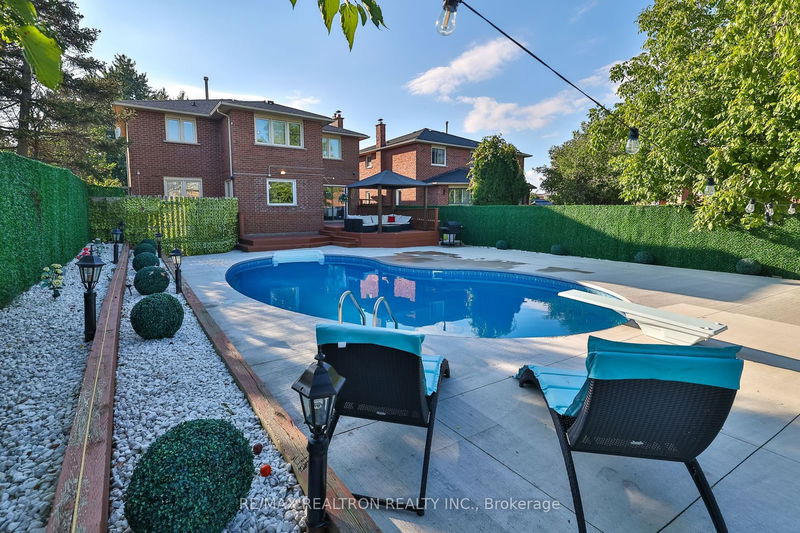 22 Butlers Crt  Brampton, L6Y 3T7 | Image 33