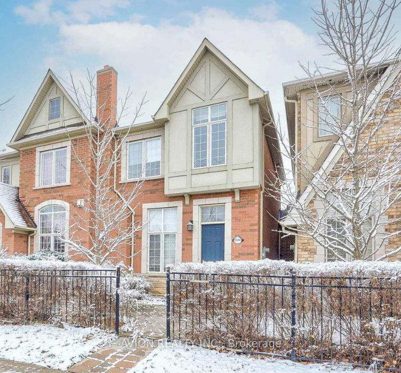 home for lease on 3532 Eglinton Avenue W