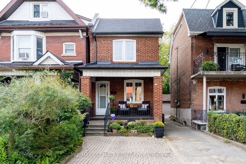 home for sale on 86 Emerson Avenue N