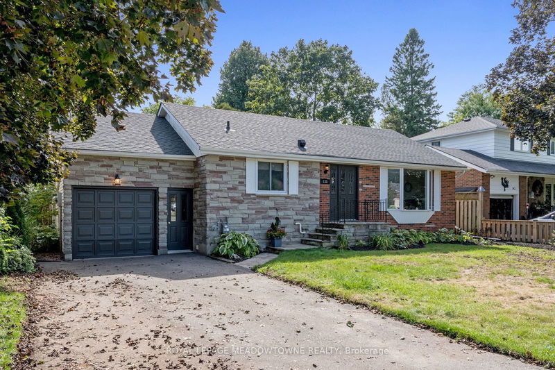 138 Elizabeth Dr  Halton Hills, L7J 1B7 | Image 2