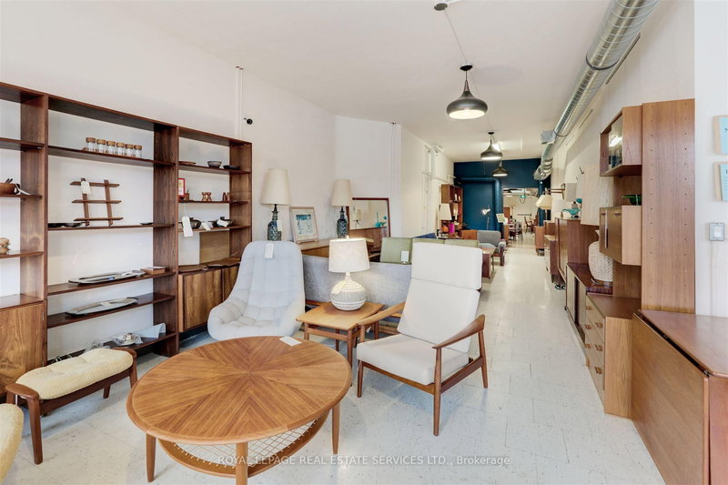 1639 St Clair Ave W, Toronto, M6N 1H7 | Image 3