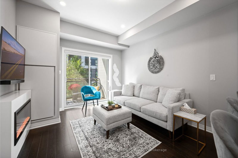  226 - 128 Grovewood Common   Oakville, L6H 0X3 | Image 11