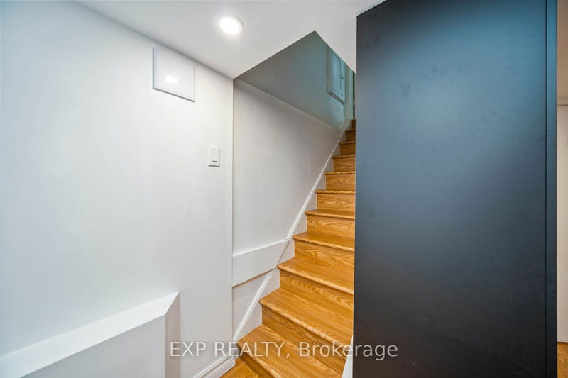 490 Caledonia Rd  Toronto, M6E 4V2 | Image 21