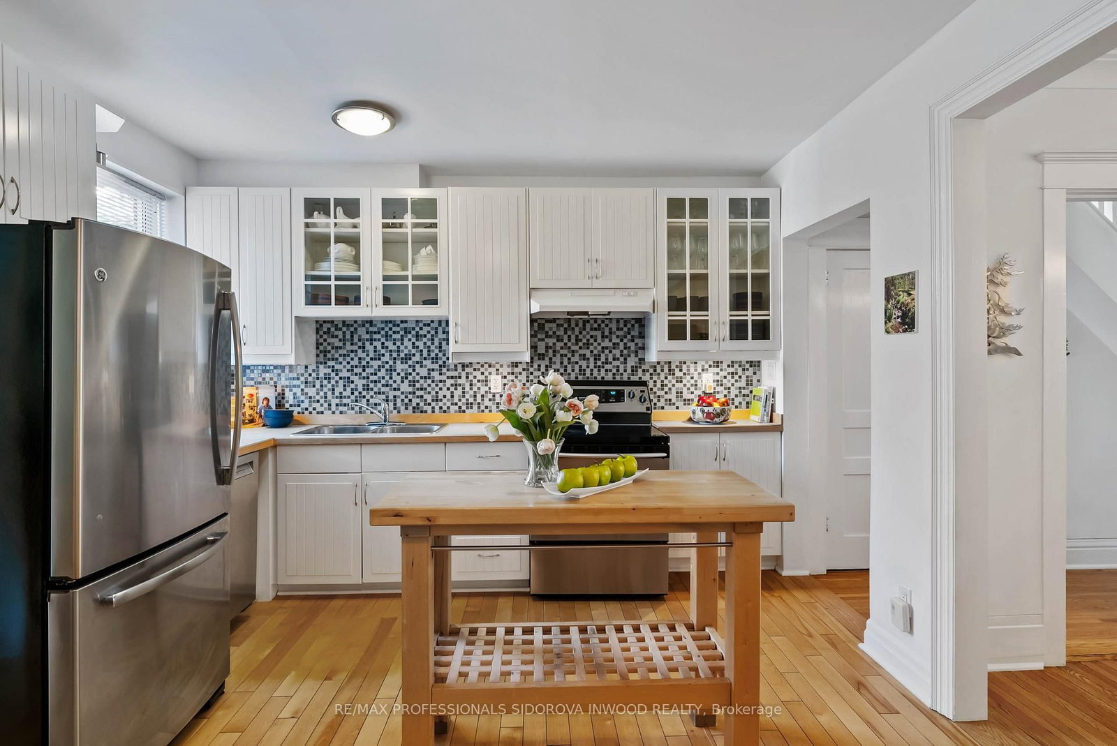 Listing Image 7