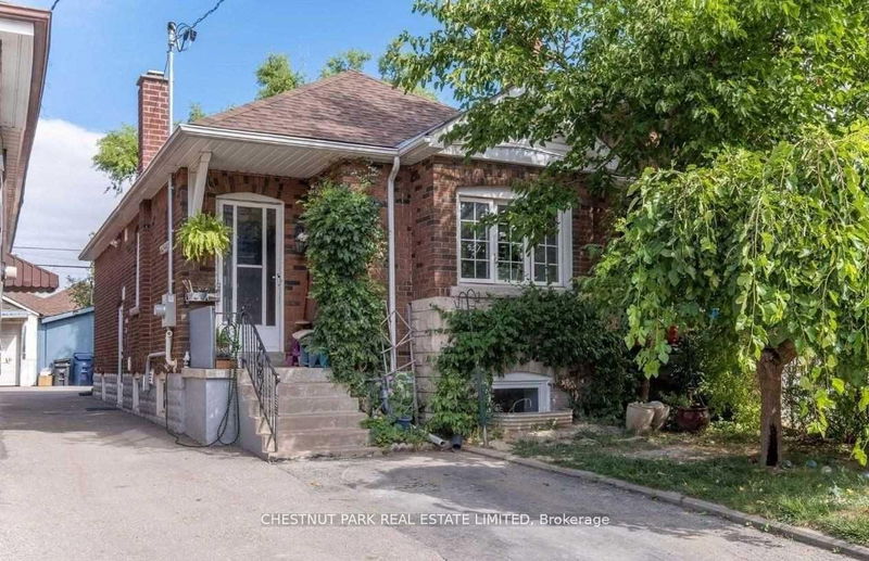 home for lease on Lower-110 Livingstone Avenue