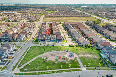 98 Zelda Rd  Brampton, L6R 3V5 | Image 1