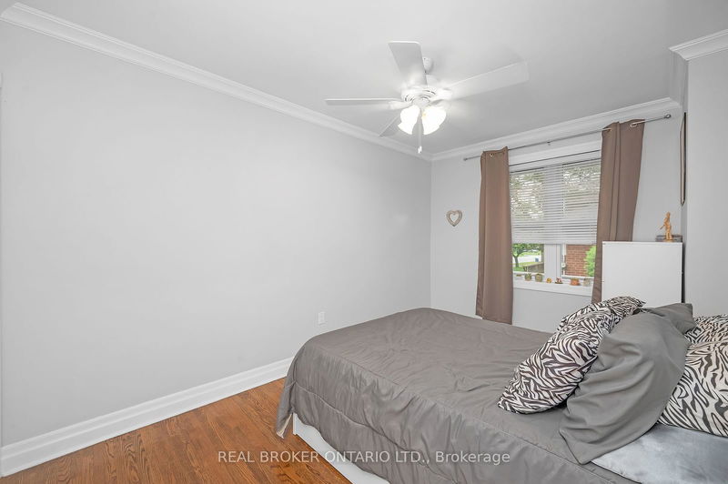 196 Grove Park Dr  Burlington, L7T 2H3 | Image 14