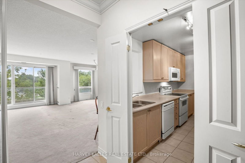  309 - 350 Mill Rd  Toronto, M9C 5R7 | Image 5