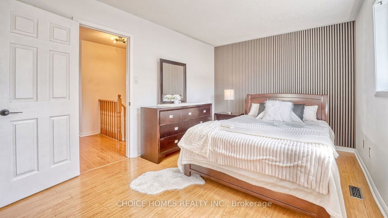 16 Starfish Crt  Brampton, L6R 2R5 | Image 27