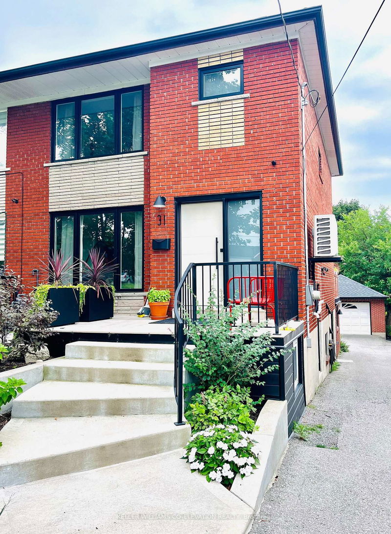 Unit walkout — 31 Gotham Crt, Toronto - Brookhaven-Amesbury image-0-0