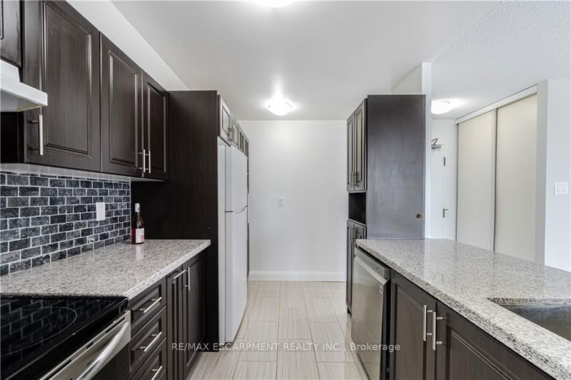  512 - 4185 Shipp Dr  Mississauga, L4Z 2Y8 | Image 7