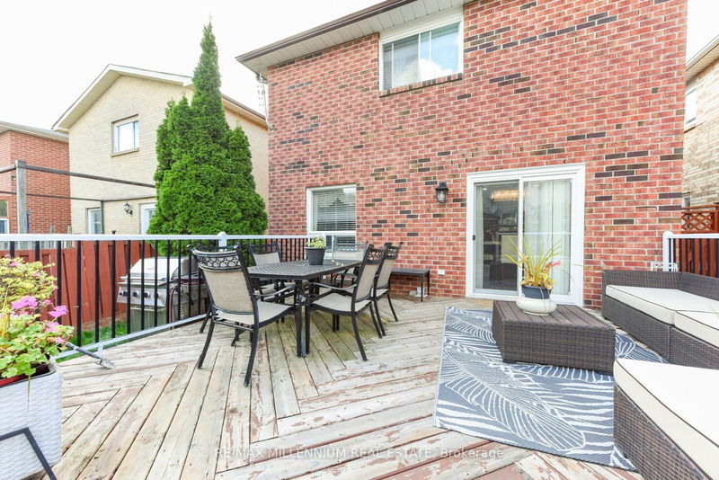 7 Muskoka St E Brampton, L6Z 3W3 | Image 35