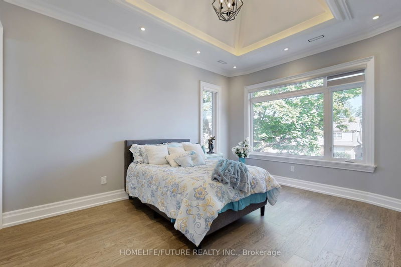 38 Smithwood Dr  Toronto, M9B 4R9 | Image 28